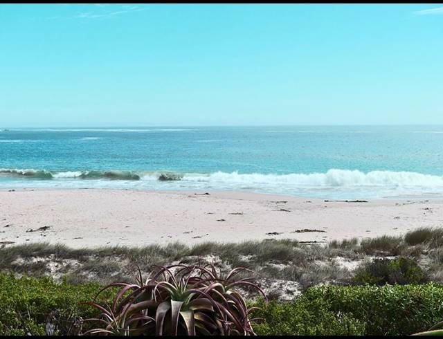 3 BEDROOM HOUSE FOR SALE IN BRITANNIA BAY